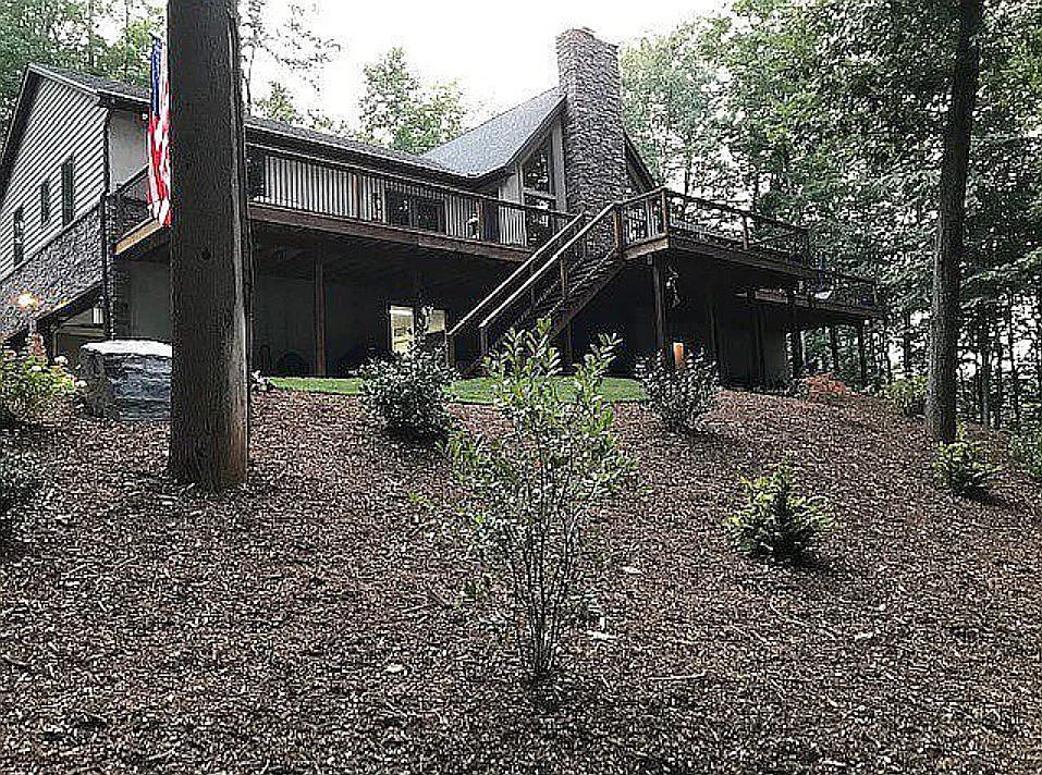 1st image of 1795 Manor Rd
