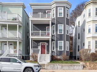 275 Minot St #2, Boston, MA 02124