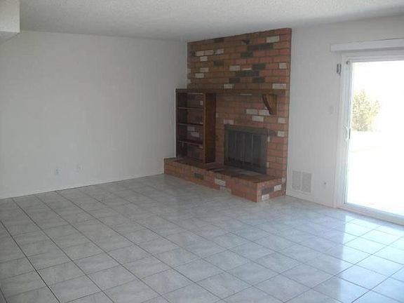 4th image of 8100 Eginton Ave