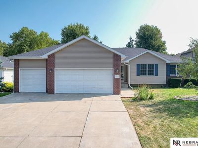 6900 Glass Ridge Dr, Lincoln, NE, 68526