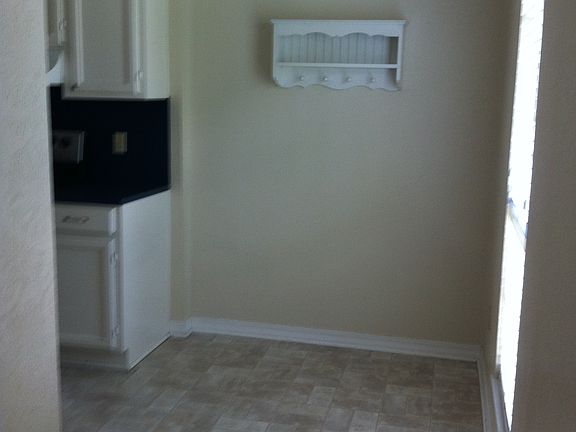 4th image of 2500 Centenary Blvd