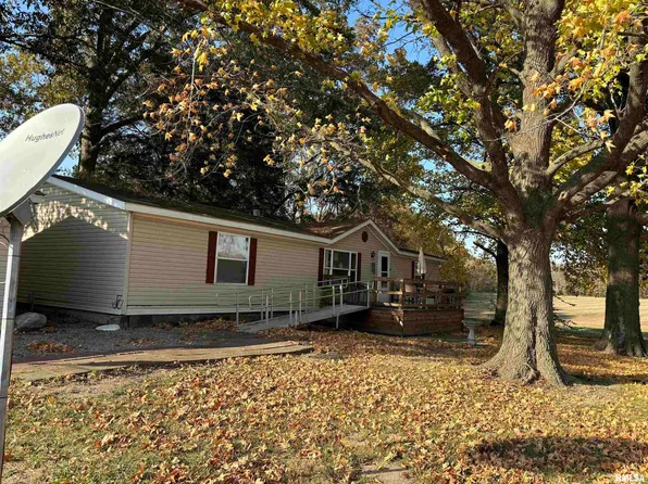 10062 N State Route 142, Mount Vernon, IL 62864