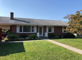 1526 Narcissus St, Salem, VA 24153