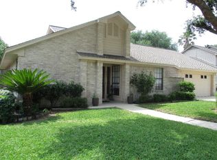 207 Fenway St, Victoria, TX 77904