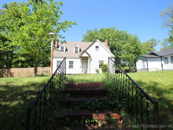 1111 N 5th Ave, Durant, OK 74701