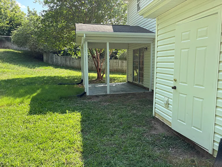 10 Kilburn Ln — Photo 6