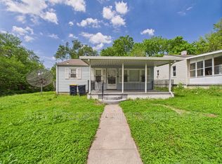 3354 Jackson Ave, Kansas City, MO 64128