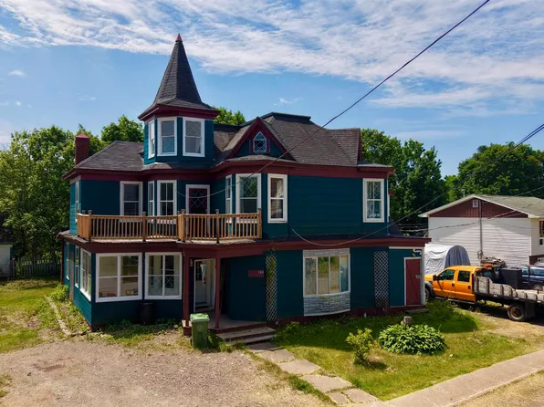 122 Queen St, Parrsboro, NS B0M 1S0