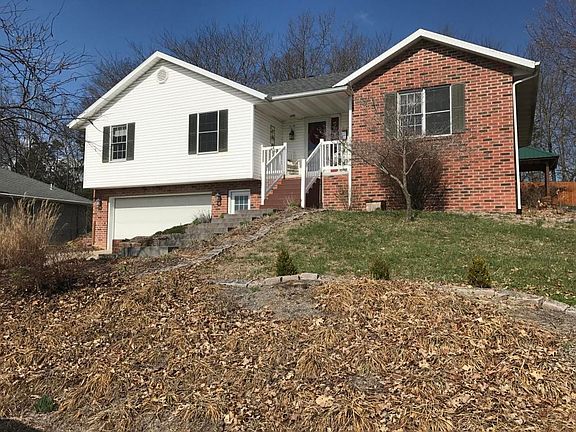 3rd image of 705 Shawn Dr