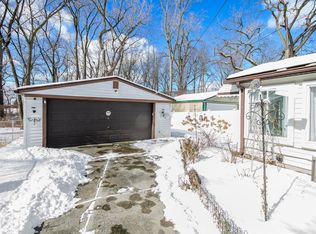 6512 Troy St, Taylor, MI 48180