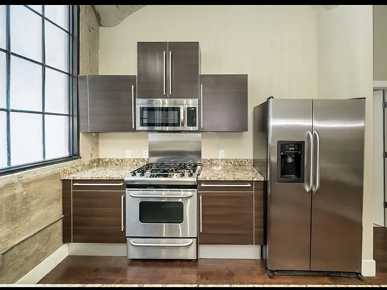 4100 Forest Park Ave #226 — Photo 13