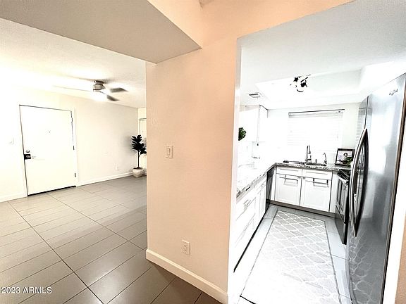 3rd image of 1808 N 32nd St APT 104