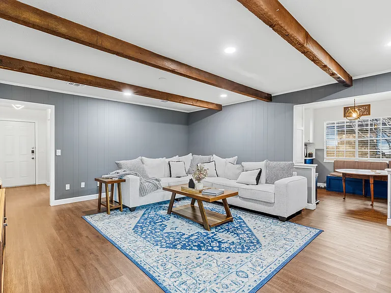 1400 Northridge Dr — Photo 5