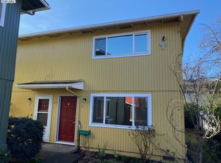 1935 W 17th Ave APT B, Eugene, OR 97402