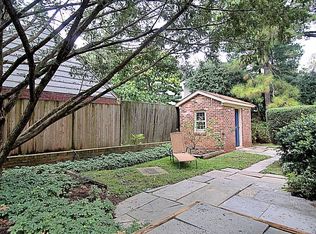 1320 N Greenbrier St, Arlington, VA 22205