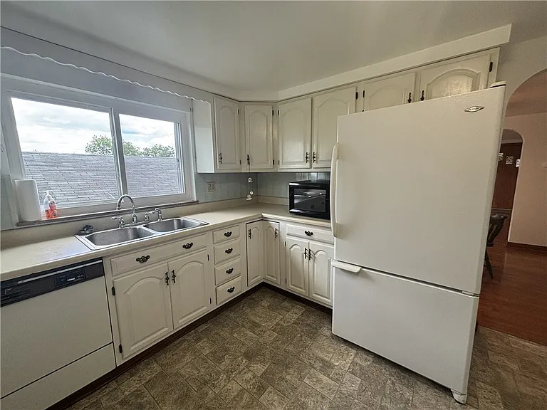 809 Carbon Rd — Photo 15