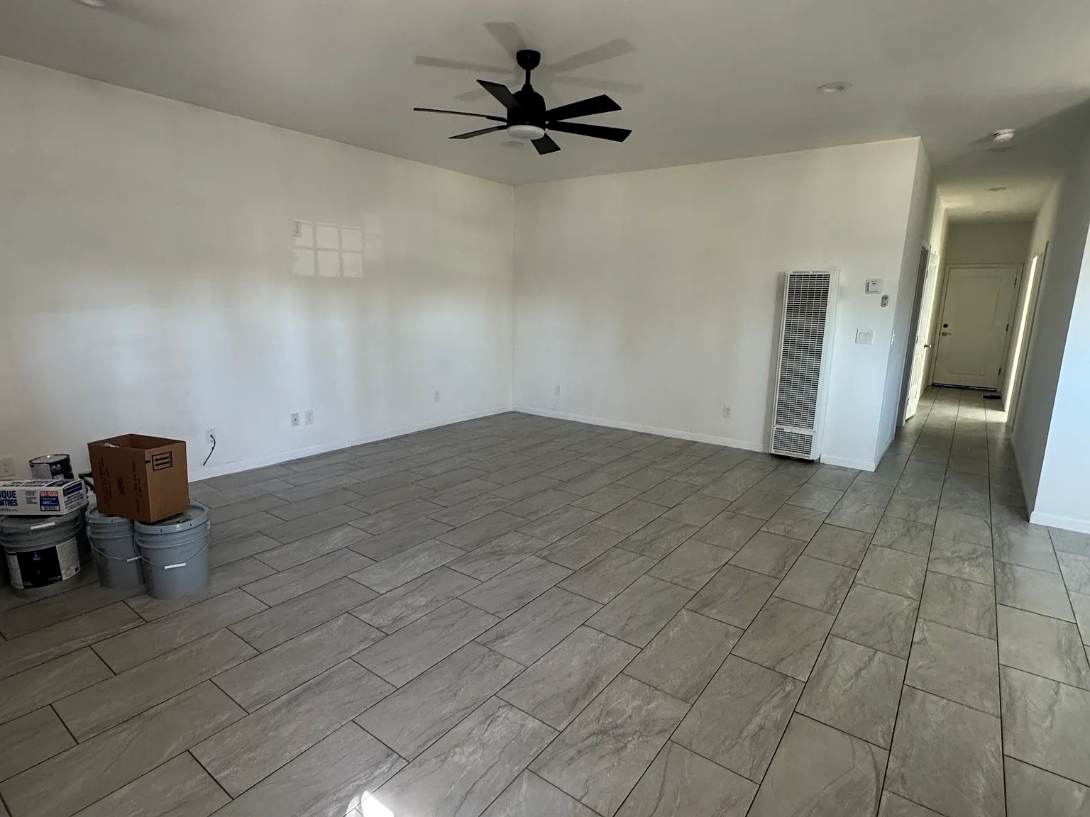 3 bed, 1000 sqft, $3,500 — Photo 4