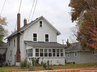 106 N Washington Ave, Batavia, IL 60510