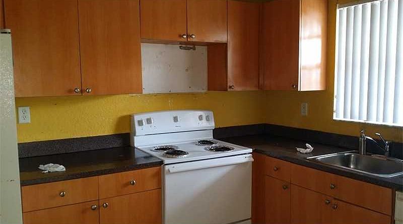 2nd image of 4731 NW 9th Dr #L