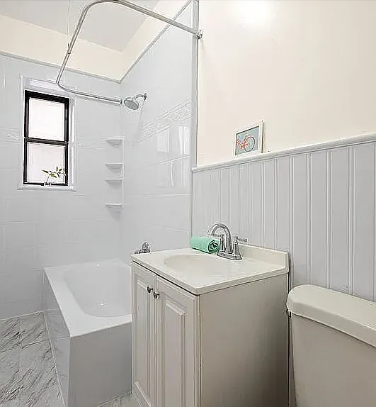 2 Marine Ave #1G — Photo 5