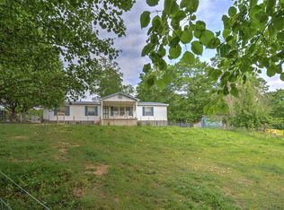 1328 Elm Springs Ridge Rd, Washburn, TN 37888