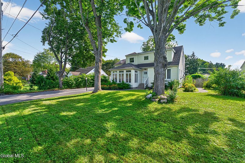 2nd image of 9 Nielsen Road