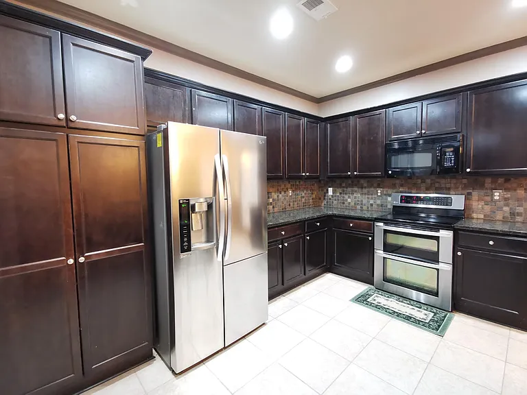 3087 Judith Ct — Photo 9