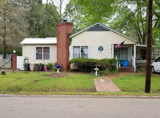 215 N Utica St, Terry, MS 39170