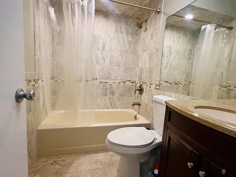 111 Worlidge Ct #5 — Photo 10