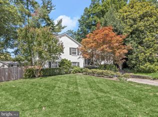 5824 Ogden Ct, Bethesda, MD 20816