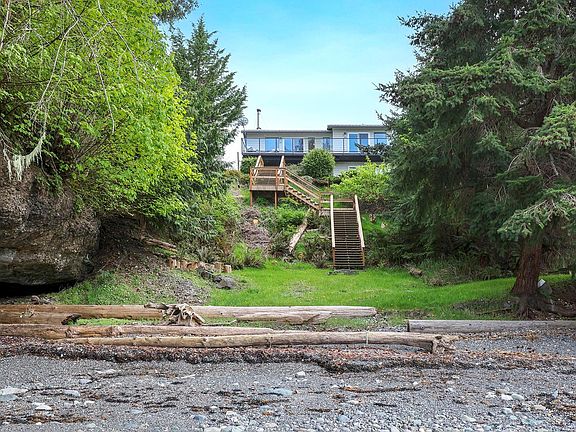 5th image of 3640 East Rd