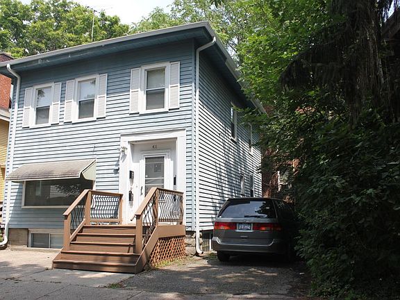 5th image of 411 Hamilton Pl APT 4