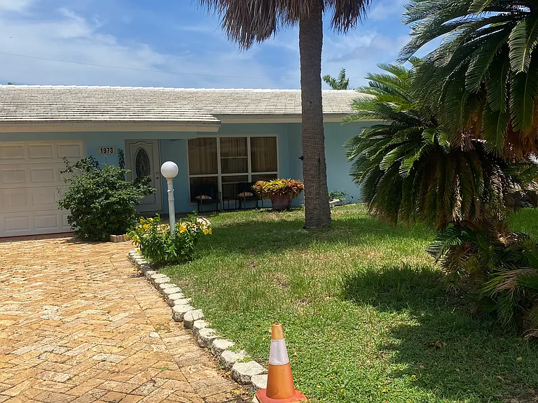 1973 Windward Dr — Photo 1