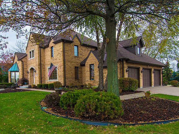 4th image of 8108 Aberdeen Dr