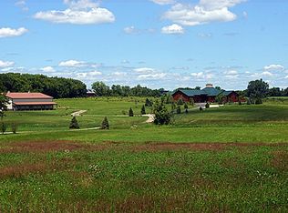 17700 Streit Rd, Harvard, IL 60033