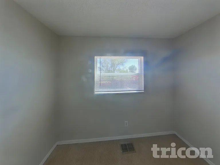 722 Blossom Field Rd — Photo 8