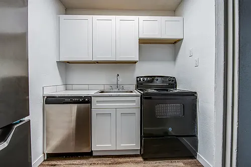 3609 W Kennewick Ave #2 Photo 1
