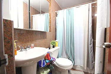 Rented by Dynamik Realty
