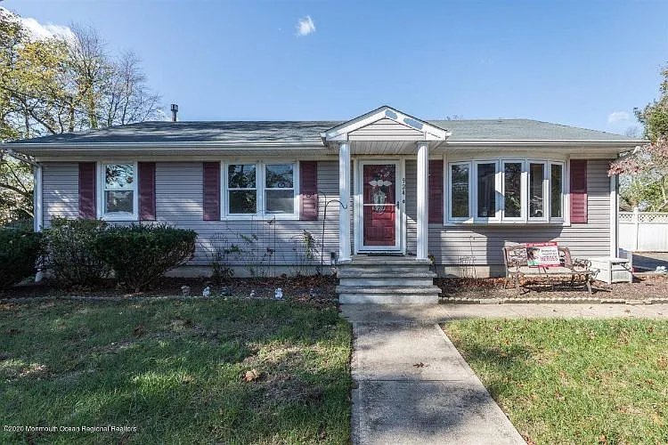 924 Spar Ave photo 1