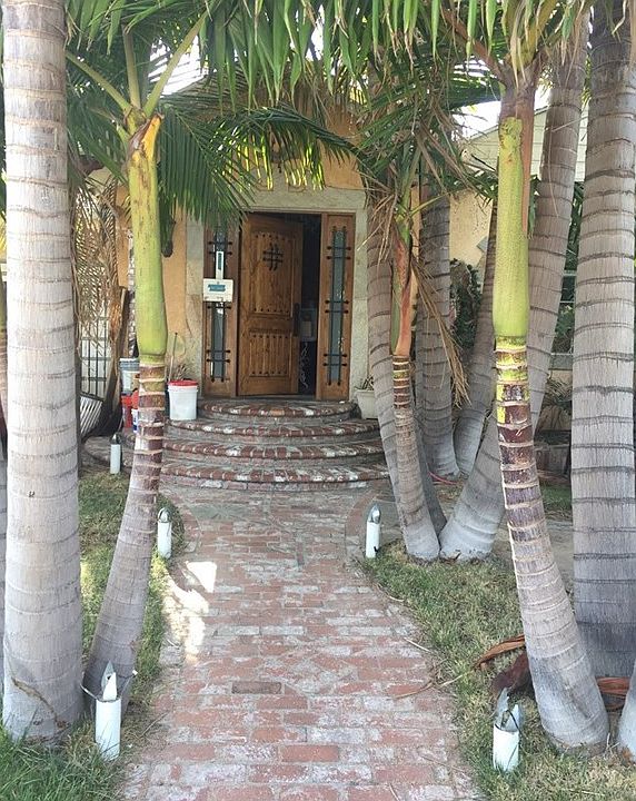1st image of 8037 Norwich Ave