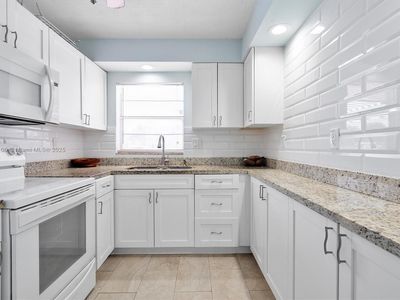 1200 Tallwood Ave APT 109, Hollywood, FL, 33021