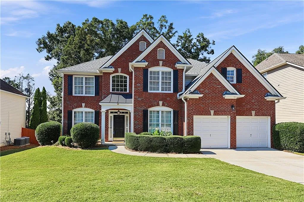 5 bed, 3.0 bath, 2848 sqft, $2,995 — Photo 1