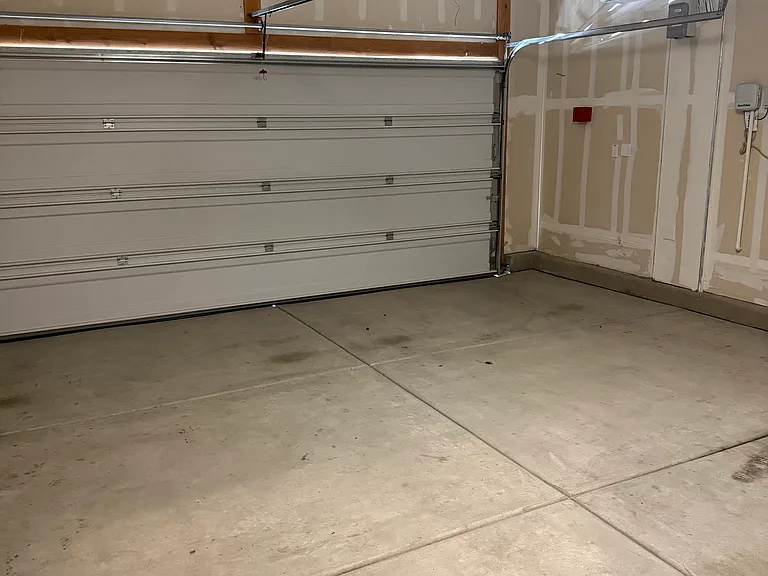1864 Pollock Way — Photo 35
