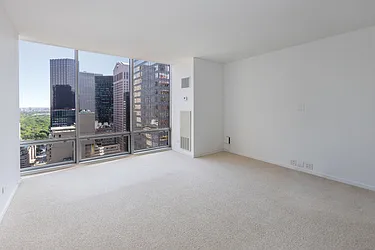 Rented by Vivaldi Real Estate