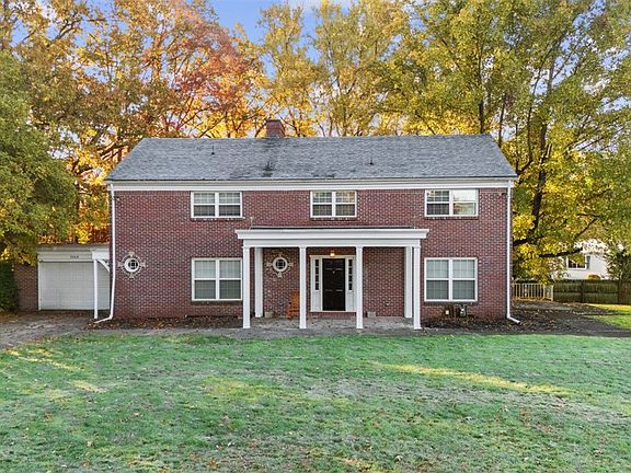 2nd image of 3068 Mintwood Dr