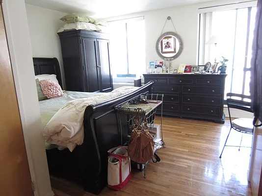 Rented by City Connections Realty | media 14