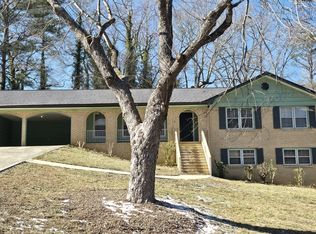 4270 E Hamill Dr, Buford, GA 30519