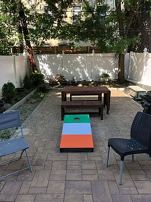 Rented by Corcoran | media 22