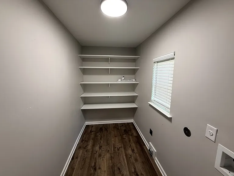6970 Raleigh Lagrange Dr — Photo 17