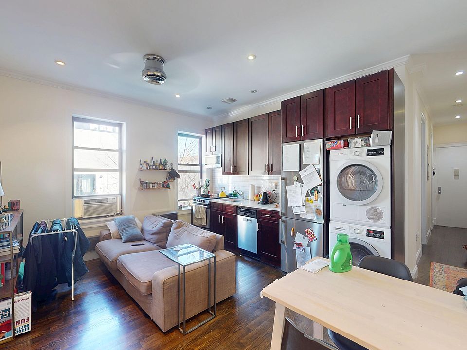 1st image of 1031 Lorimer St APT 15